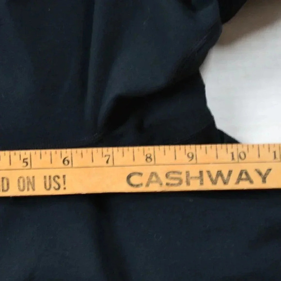 Neon  Under Armour Capris - Picture 6 of 7